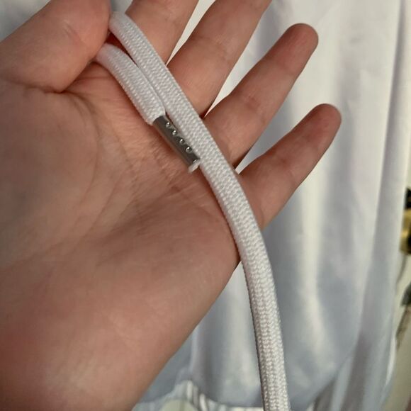 F21+ White Metallic Wind Breaker - Picture 16 of 16
